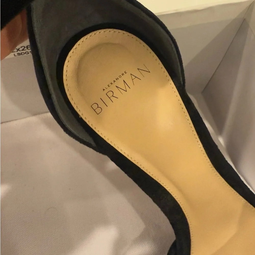 Alexandre Birman Black Velvet Heels - Picture 3 of 6